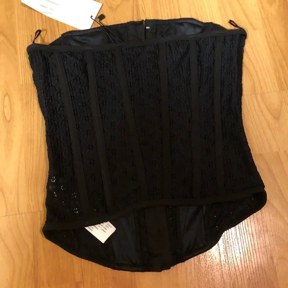 Lace corset top - Picture 6 of 8